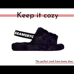 The perfect Cozy Sling Back slippers